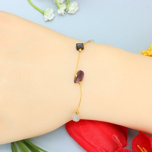 "Elegant & Trendy Bracelet, A Perfect Gift for Women, Thoughtful, EVCH1026 - Picture 7 of 9